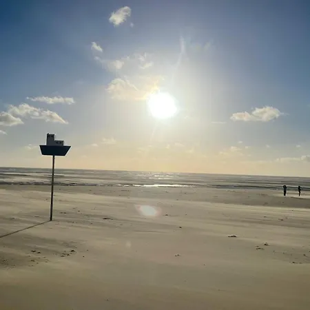 A Quelques Pas De La Et Du Centre Apartment *