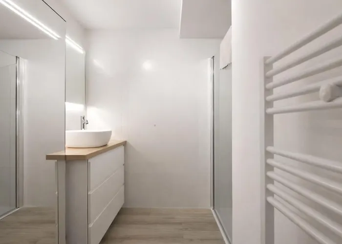 A Quelques Pas De La Et Du Centre Appartement *
